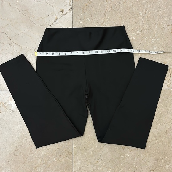 Dressy stretch Lycra Pants from Colombia - Picture 2 of 5